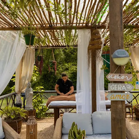 Bruval Eco Retreat Station touristique