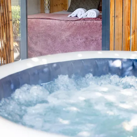 منتجع Bruval Eco Retreat *