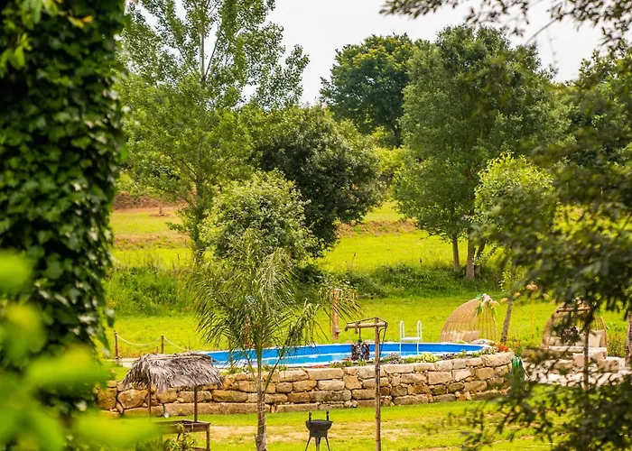 Bruval Eco Retreat Station touristique